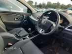 Usa dreapta fata Renault Megane 3 2009 HATCHBACK 1.9 dCI - 6