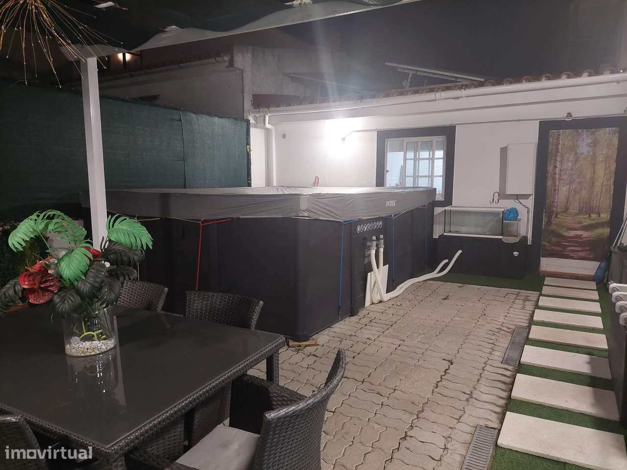 Andar de moradia rés-do-chão com excelente espaço exterior.-13