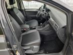 Volkswagen Touran 2.0 TDI SCR DSG Trendline - 8