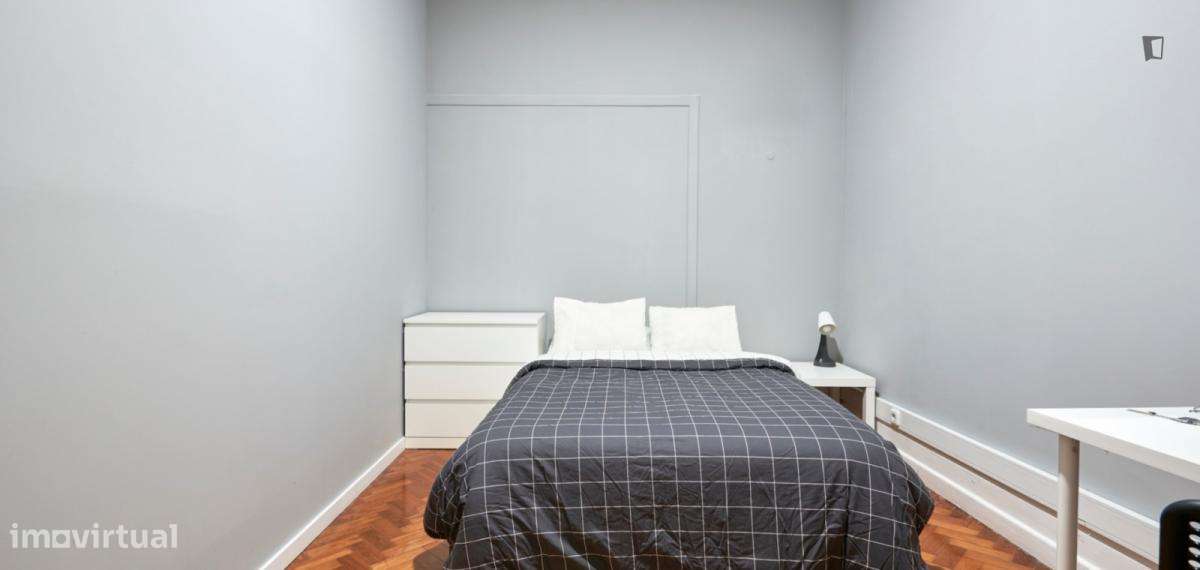 Quarto - localizado em Saldanha Lisbon - Grande imagem: 4/6