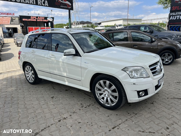 Mercedes-Benz GLK 220 CDI DPF BlueEFFICIENCY 7G-TRONIC - 2