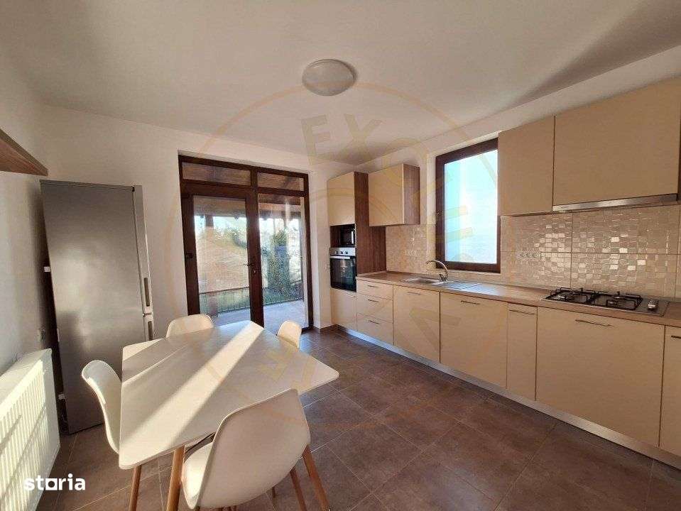 De Inchiriat- Casa moderna Stefanesti-Lidl la 5 min Pitesti! - Imagine principală: 4/17