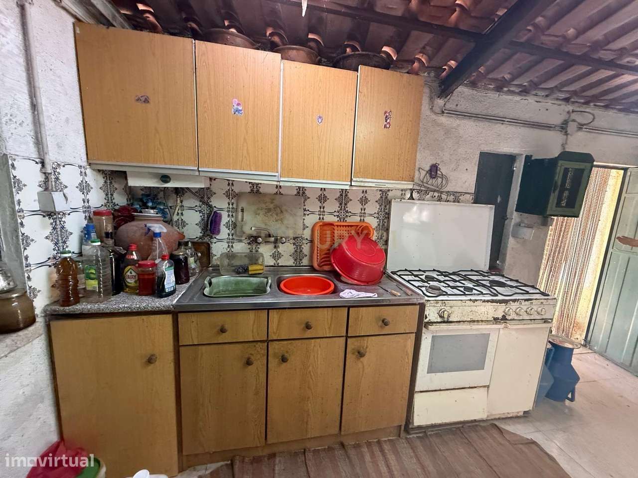 Quinta para venda, em Juncal do Campo com 2240 m2. - Grande imagem: 5/26