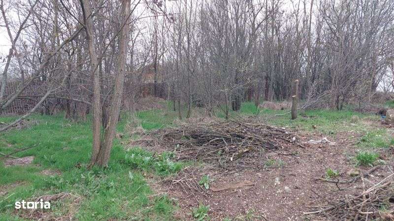 Teren  in Peris cu iesire la doua strazi - Imagine principală: 4/4