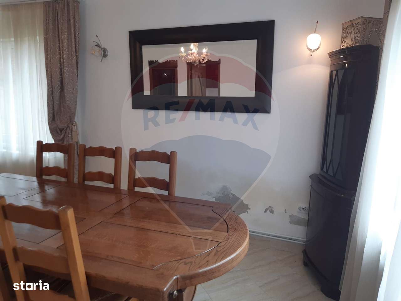 Casă / Vilă cu 7 camere de vânzare în zona Bran-Tohanita-9