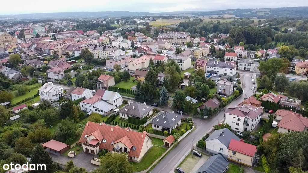 Dom drewniany w centrum - Sędziszów Małopolski-13