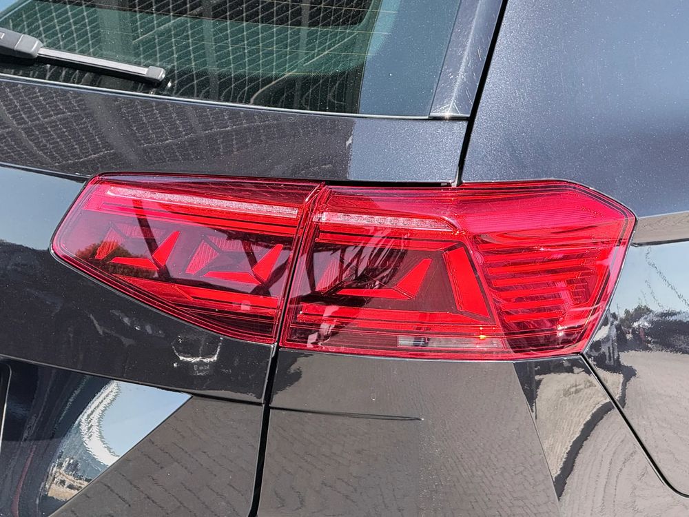 Volkswagen Passat-Variant 2.0 TDI Evo Elegance DSG 2023 — zdjęcie 4