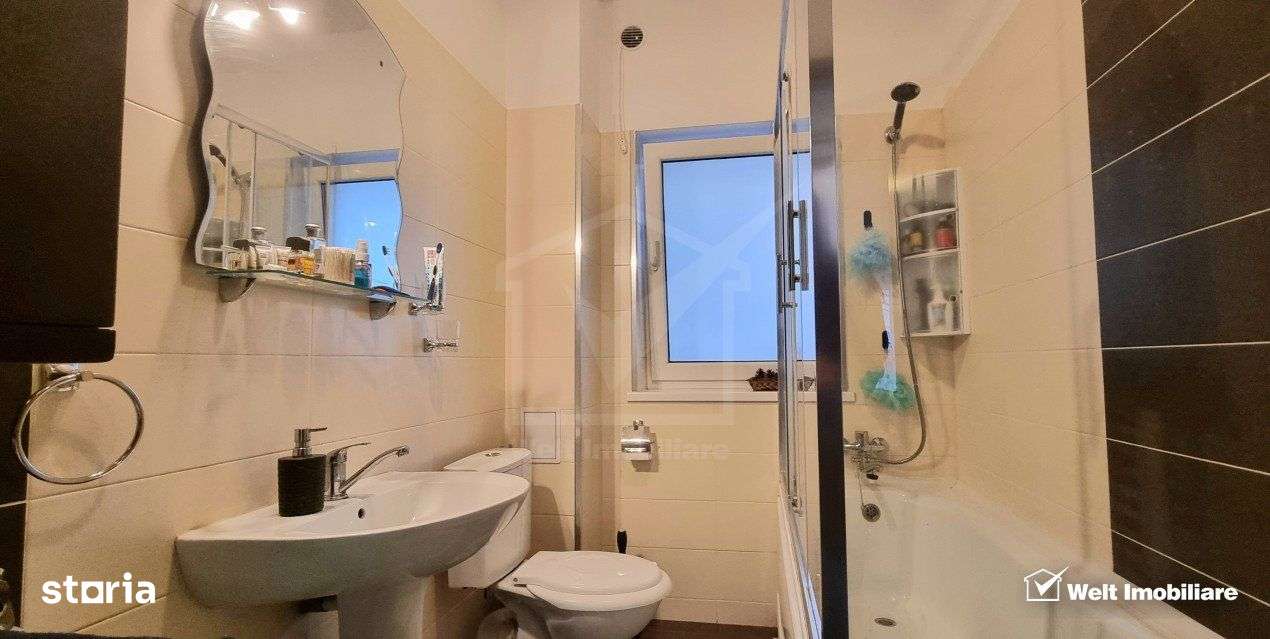 Apartament spatios, cu parcare, in Europa - Imagine principală: 5/6