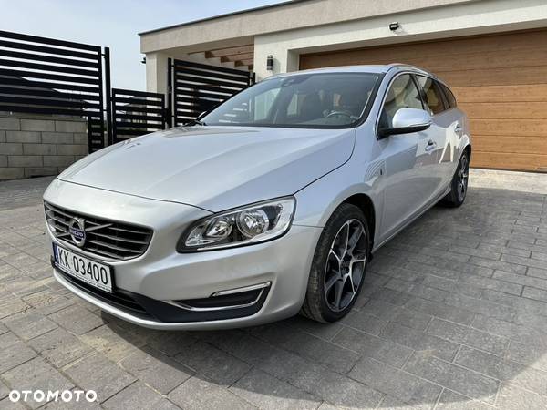 Volvo V60 D3 Drive-E Ocean Race - 1