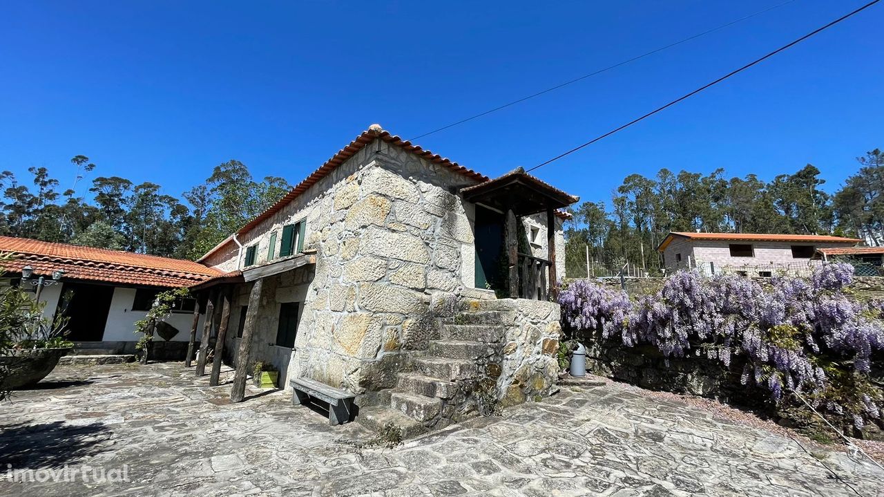 Moradia em São Pedro do Sul, Carvalhais