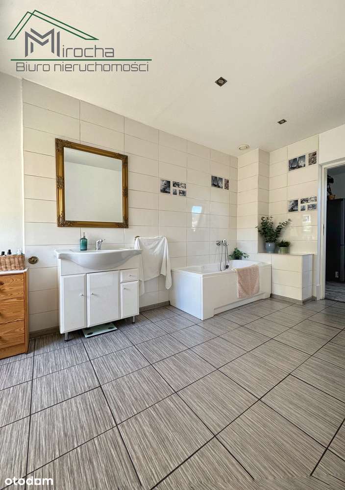 Dom energooszczędny A+ z dużym ogrodem i fotowoltaiką, J-no Ciężkowice-13