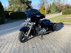 Harley-Davidson Touring Street Glide - 11