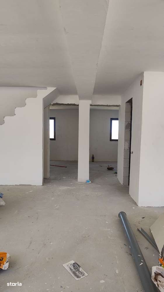 Casa cu mansardă in Valu lui Traian-9