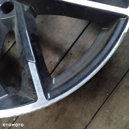 Felga aluminiowa Audi 4G8601025BF 9Jx21 - 5