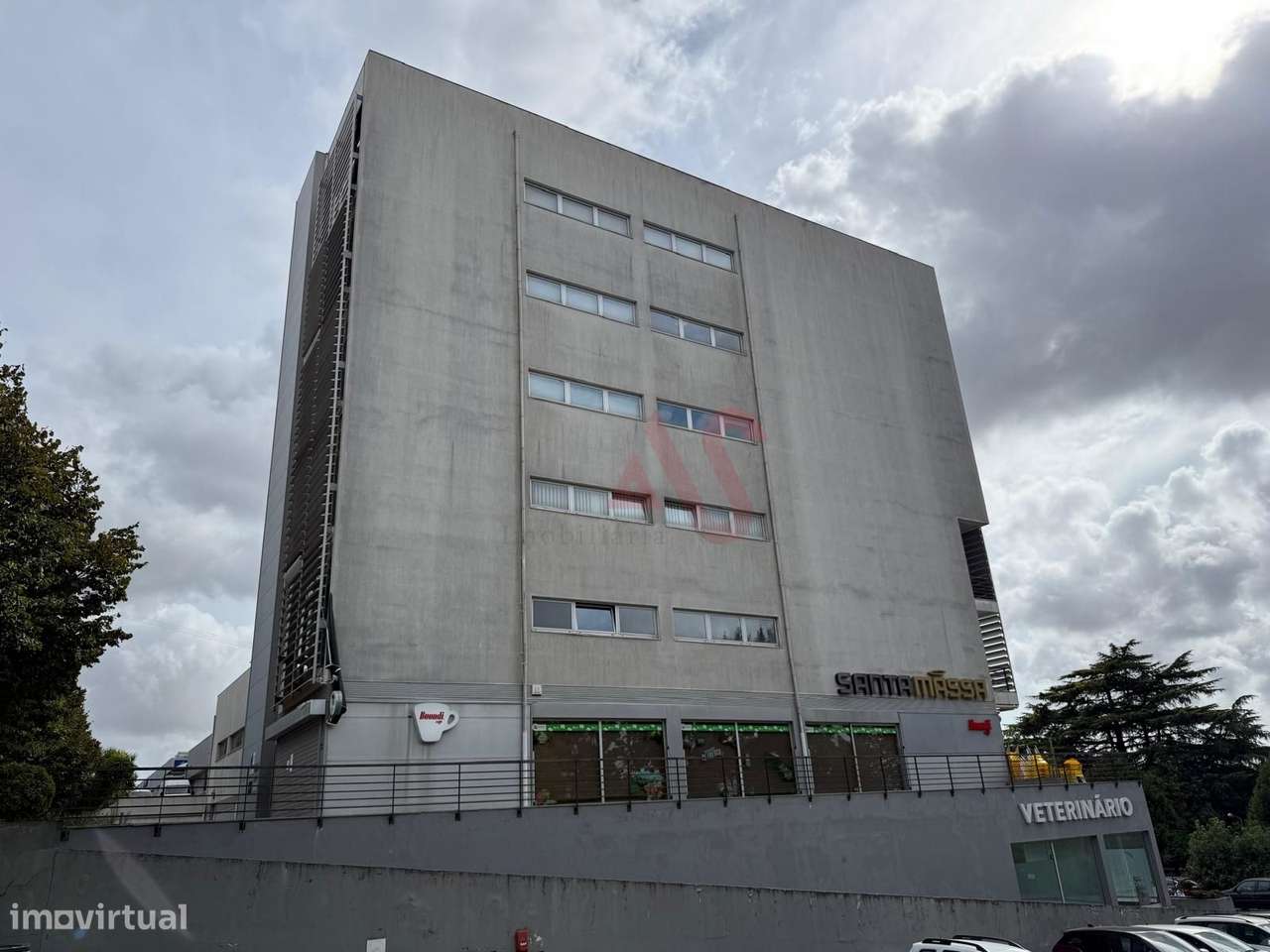 Escritório em Ermesinde, Valongo com 4 lugares de estacionamento para - Grande imagem: 2/19