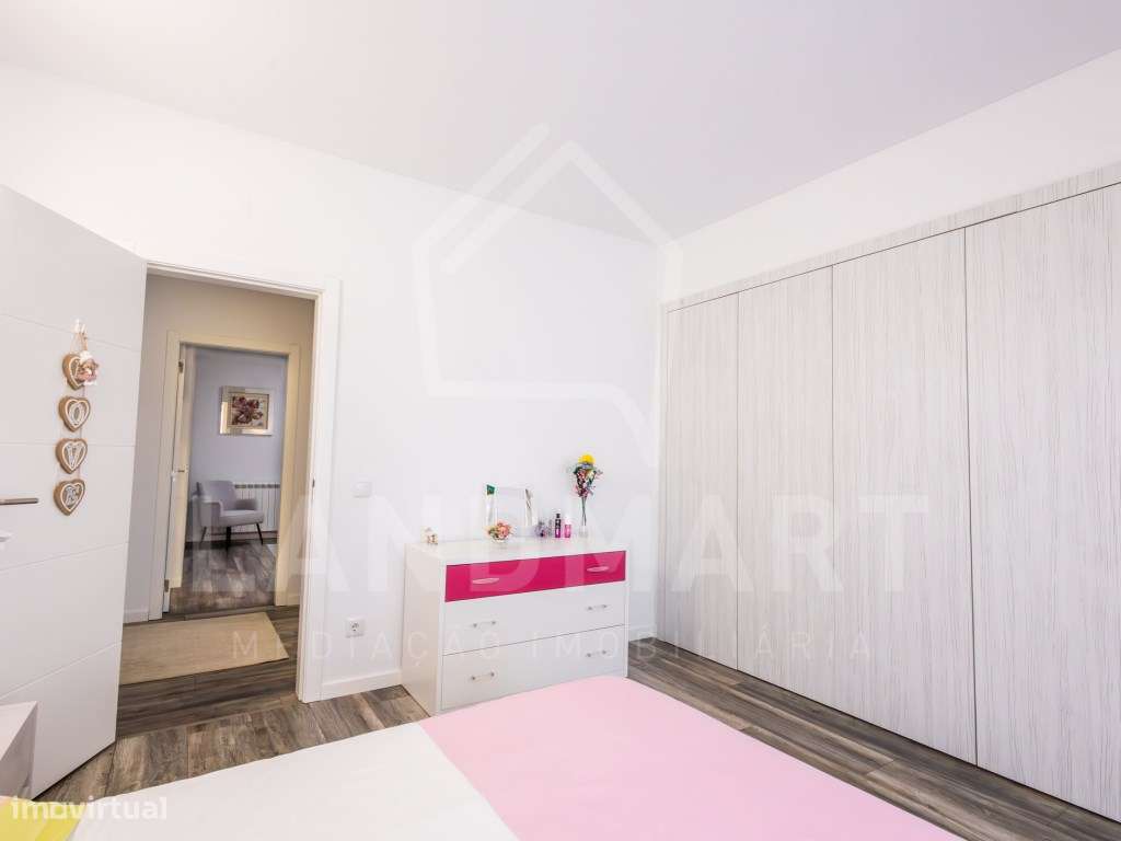 Apartamento T3 Duplex, Centro de Turquel-36