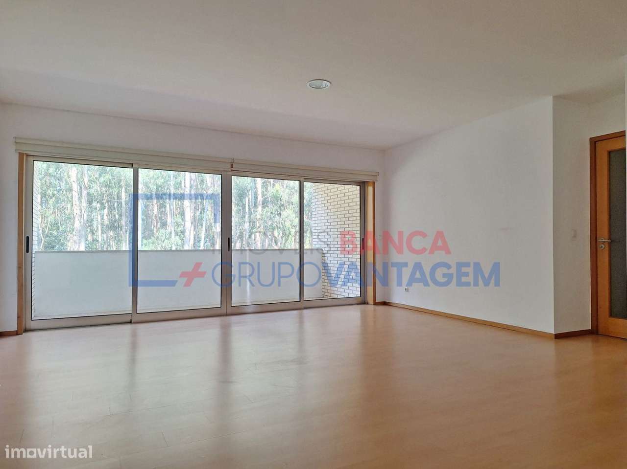 APARTAMENTO T3 - MOREIRA - Grande imagem: 2/27