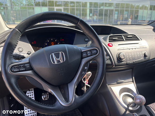 Honda Civic 1.8i-VTEC Sport - 14