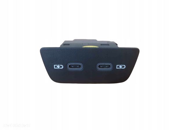 PRZEŁĄCZNIK PORT GNIAZDO USB 2G6035718 VW VOLSKWAGEN POLO - 1