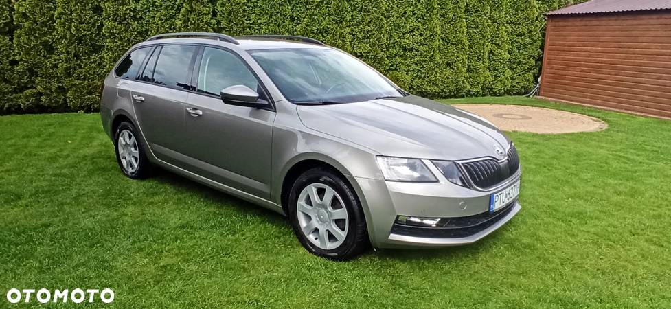 Skoda Octavia 1.6 TDI Active - 1