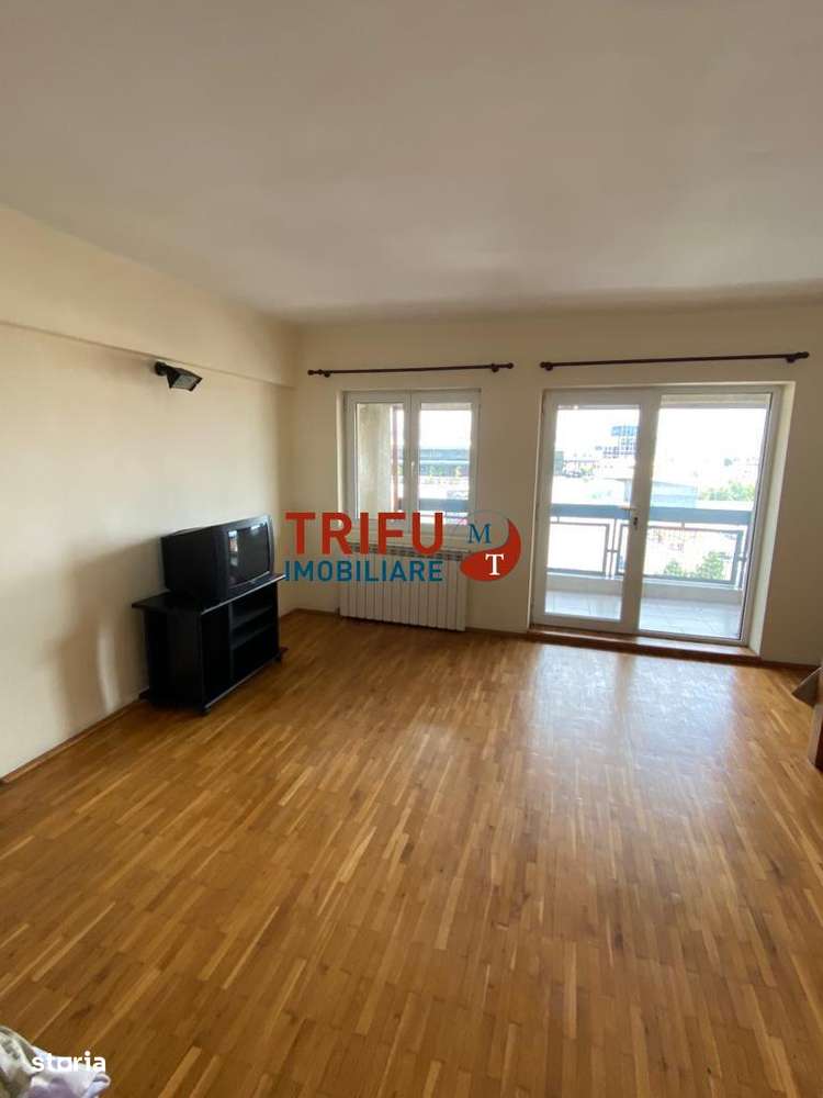 Apartament 4 camere cu scara interioara de vanzare zona Centru - Imagine principală: 4/12
