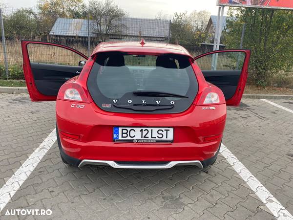 Volvo C30 1.6D - 10