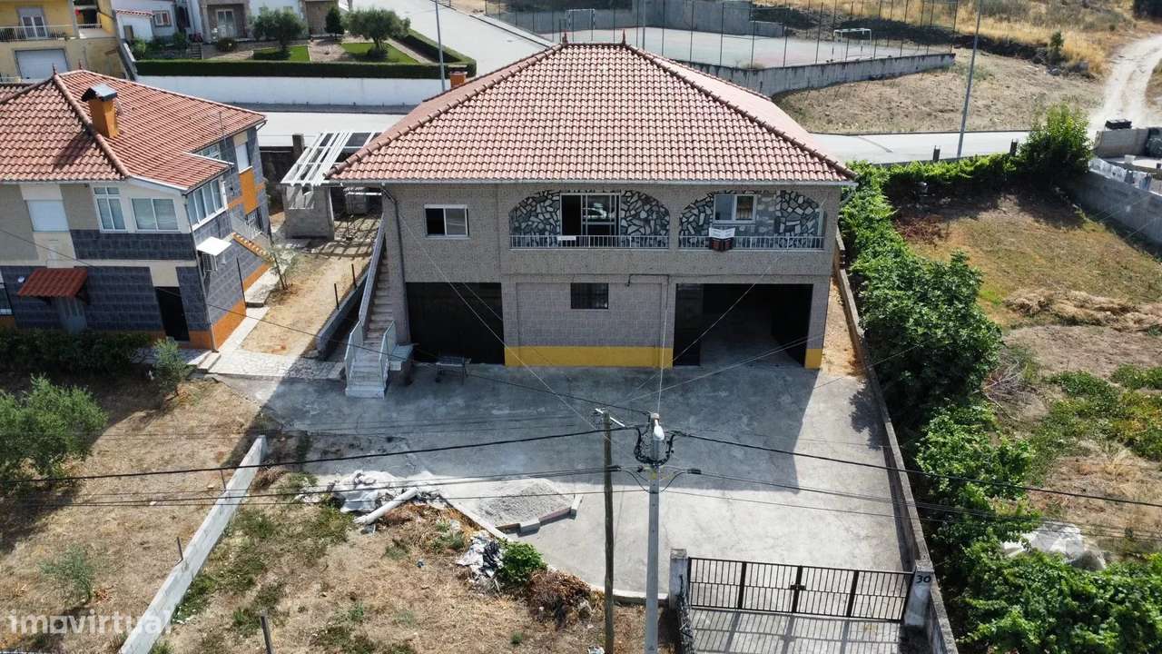 Casa espaçosa de 4 quartos em Samões, Portugal - Grande imagem: 4/15