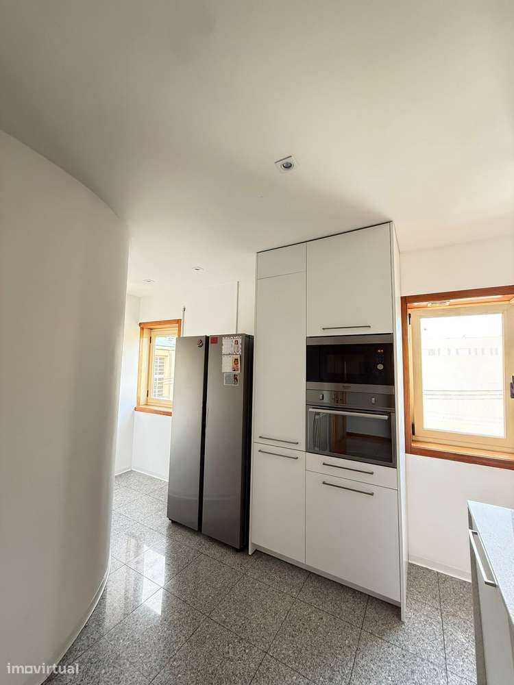Excepcional Apartamento T4 Dúplex, Nogueira da Maia-10