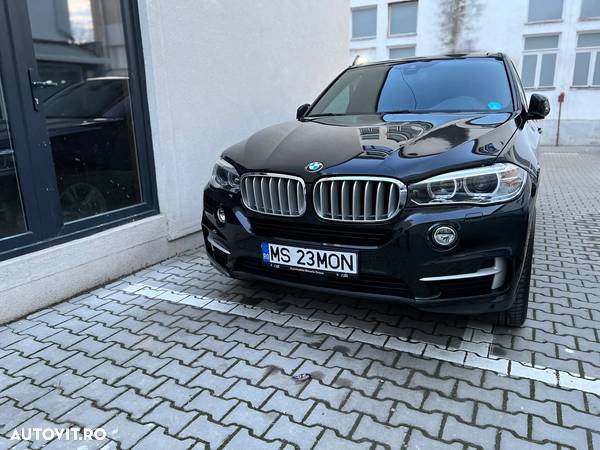 BMW X5 xDrive30d - 1