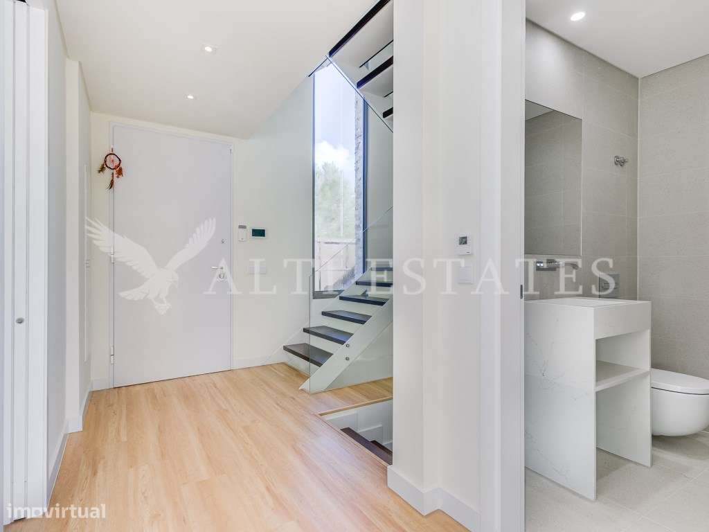 Moradia Contemporânea T4 com Acabamentos Premium e Vista 360º em Mu...-4