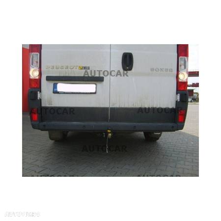 Carlig de remorcare pentru Peugeot BOXER - L4 - autoutilitar - sistem demontabil automat  din 2006/10 - 5