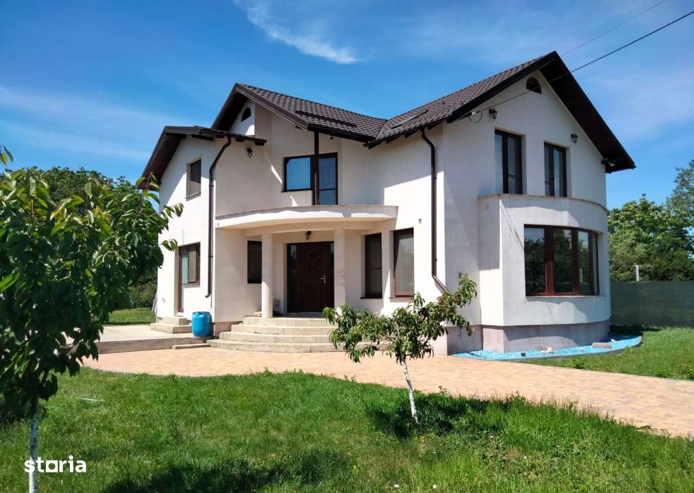 Vila cu teren 2.200 mp, sat Tariceni-comuna Șirna - Imagine principală: 2/19