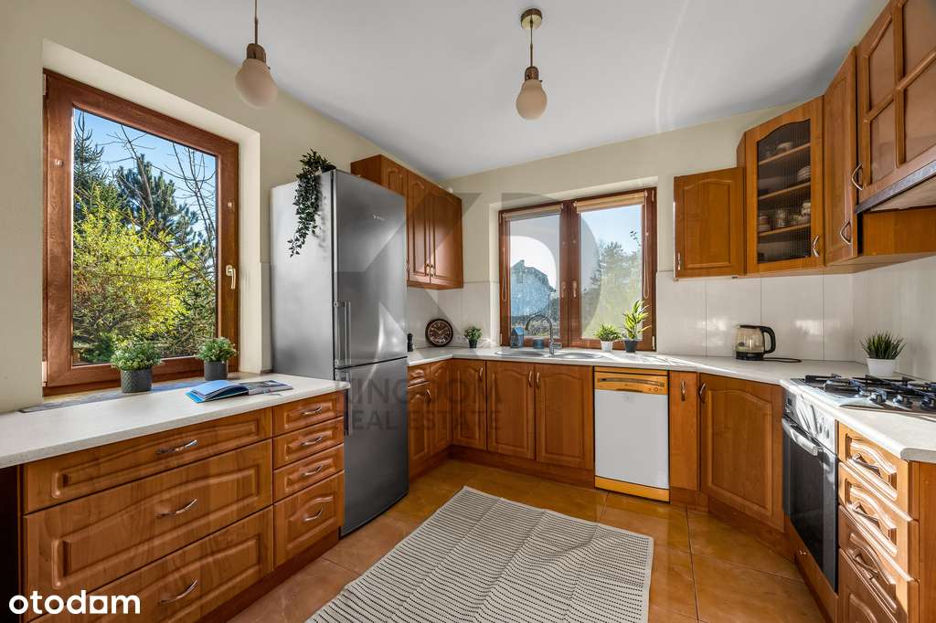 Rodzinny dom w otoczeniu zieleni , działka 923m2-14