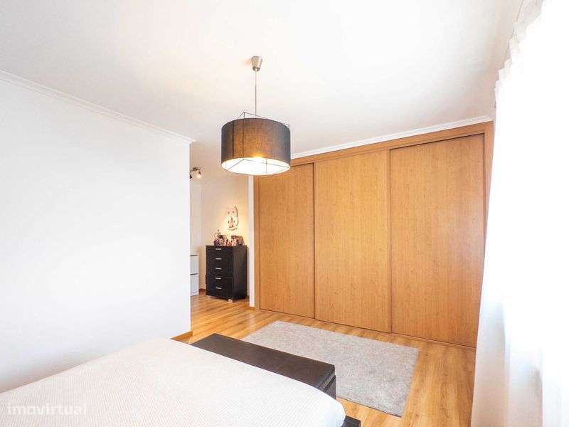 T3 Com Garagem para 2 carros e Arrecadação - Grande imagem: 5/11