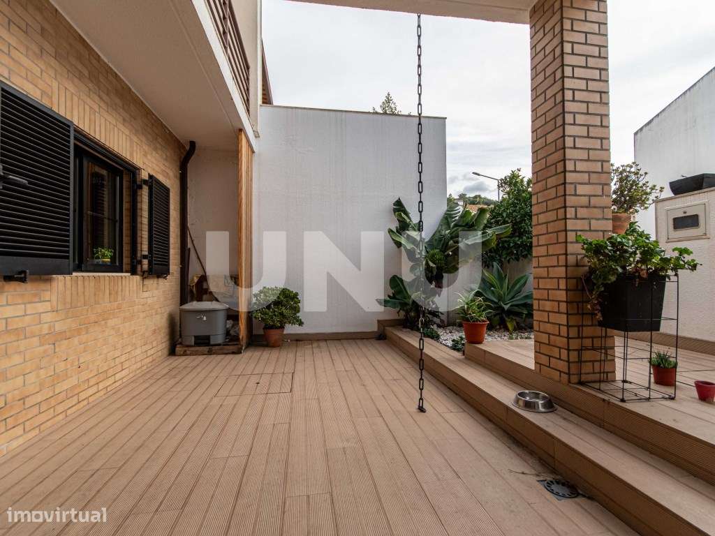 Moradia T4 na Castanheira do Ribatejo, Vila Franca de Xira!-5