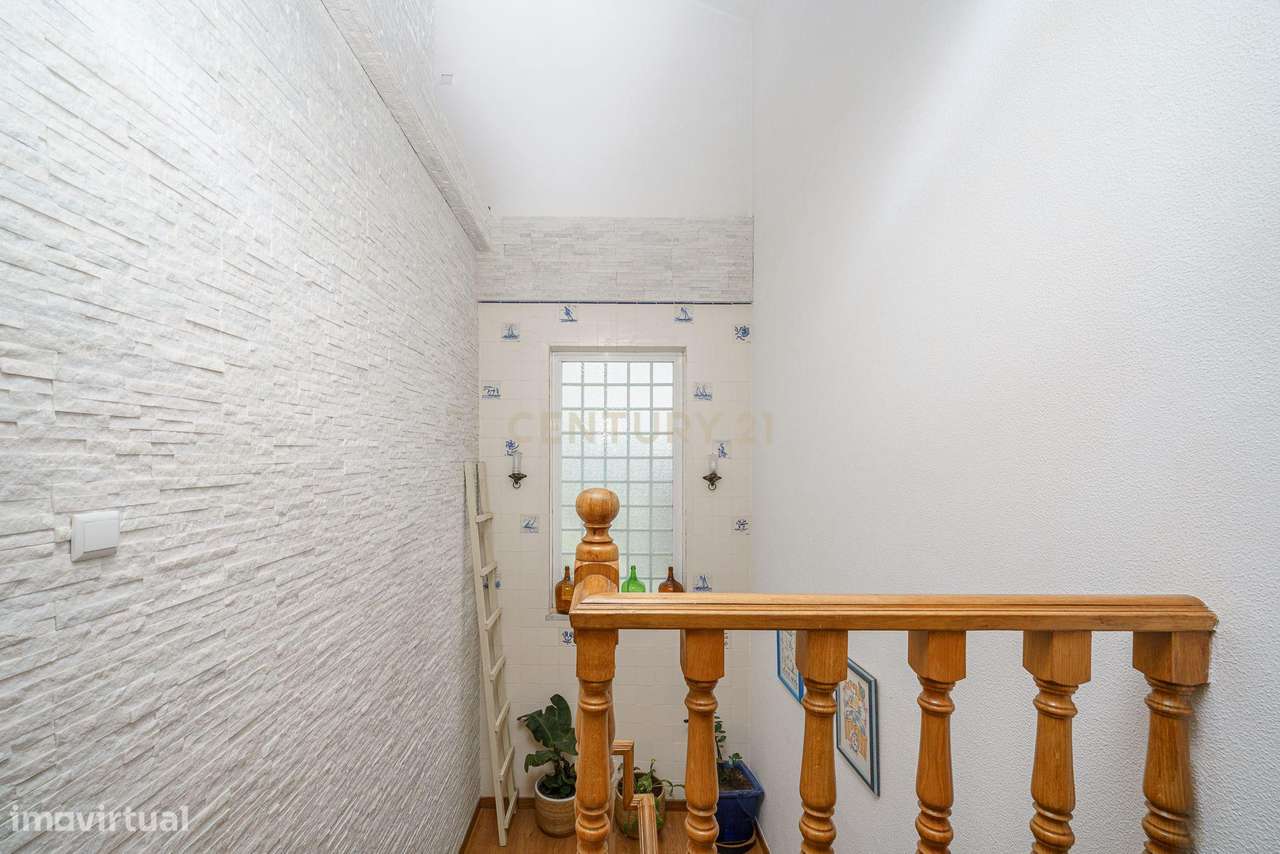 Moradia T5 de Charme com piscina, em Palmela. Conforto, Elegância e Fu-21