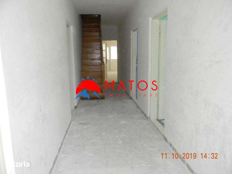 Apartament 3 camere + mansarda de vânzare Breaza, central | 240,61 mp - Imagine principală: 5/17