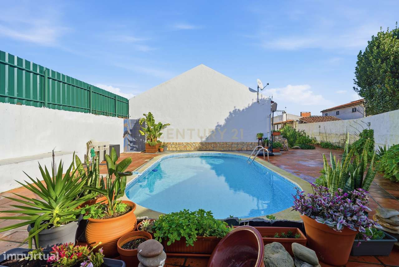 T3 + T2 com jardim, pátio, piscina e área de BBQ na Carqueija, Lourin - Grande imagem: 4/27