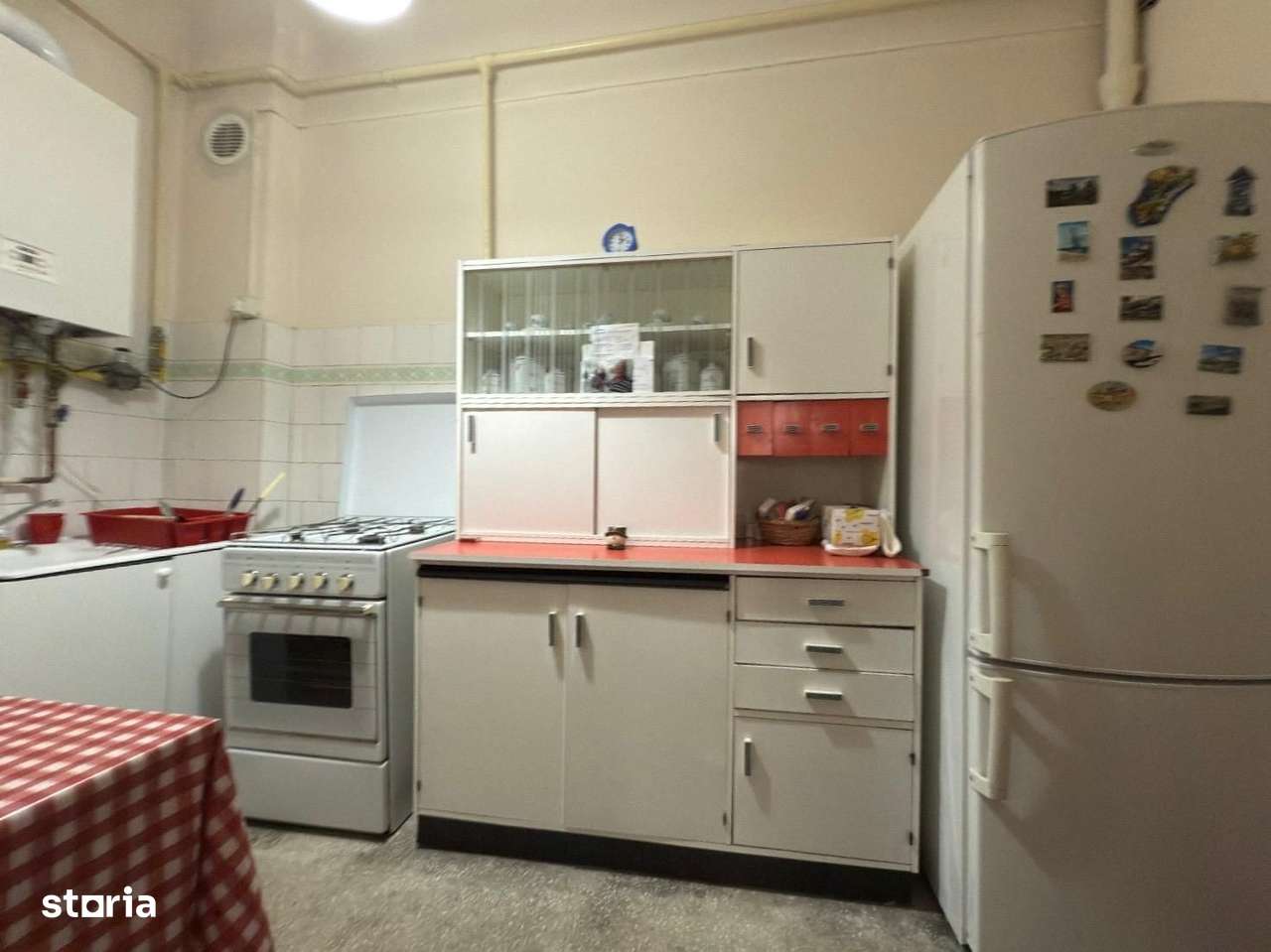 Zona Caraiman, Târgoviște! Casă de vânzare-9