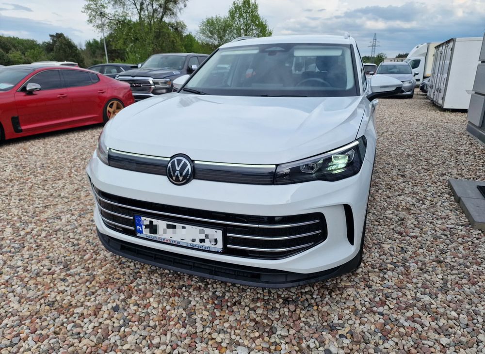 Volkswagen Tiguan III (2024-) 1.5 eHybrid PHEV 150kW Elegance DSG 2025