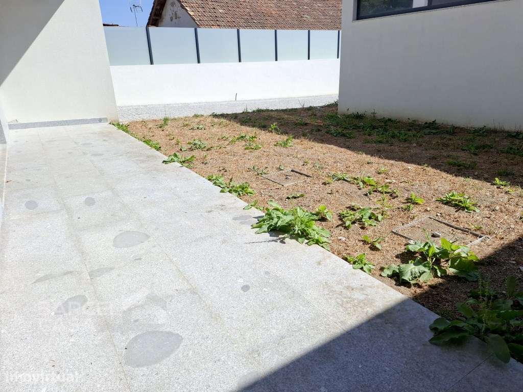 Moradia geminada T3 Nova - O Seu Novo Refúgio às Portas de Barcelos-8