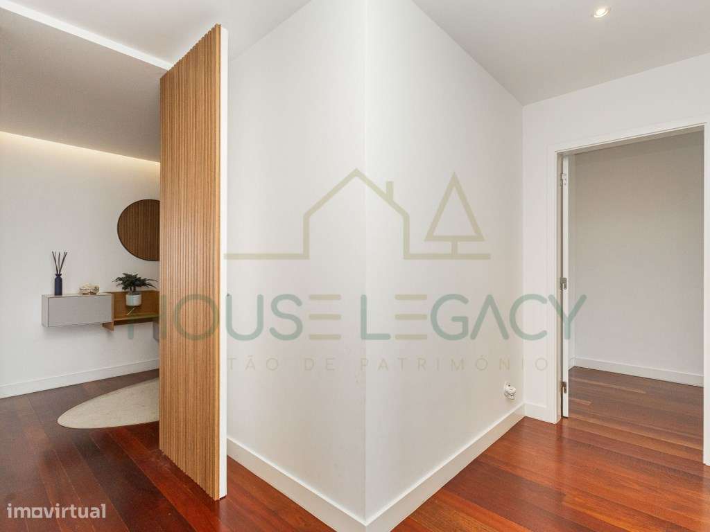 Apartamento T4 Luxuoso em Matosinhos-26