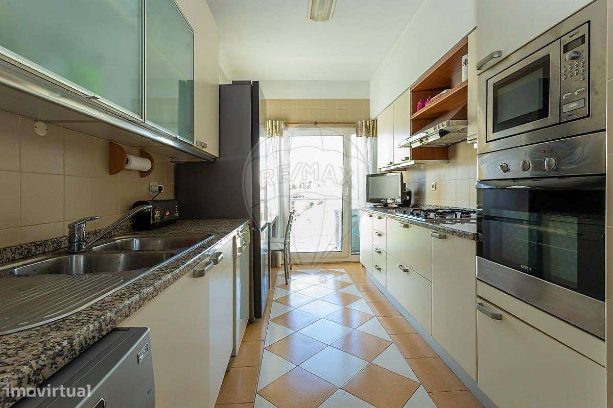 Apartamento T2 para arrendamento - Grande imagem: 4/16