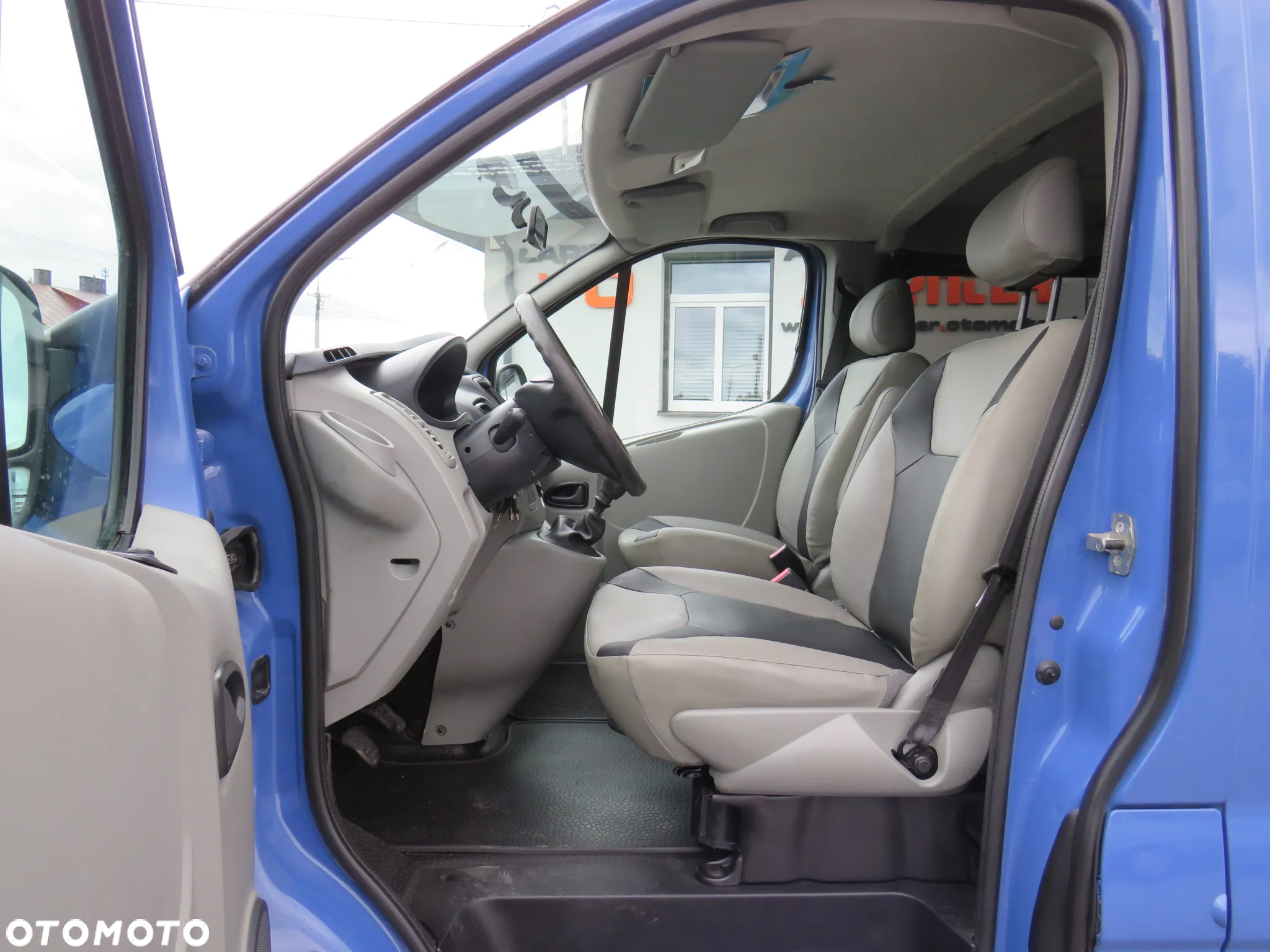 Opel Vivaro 2.0CDTi 115Ps *Brygadówka-5osób* - 26