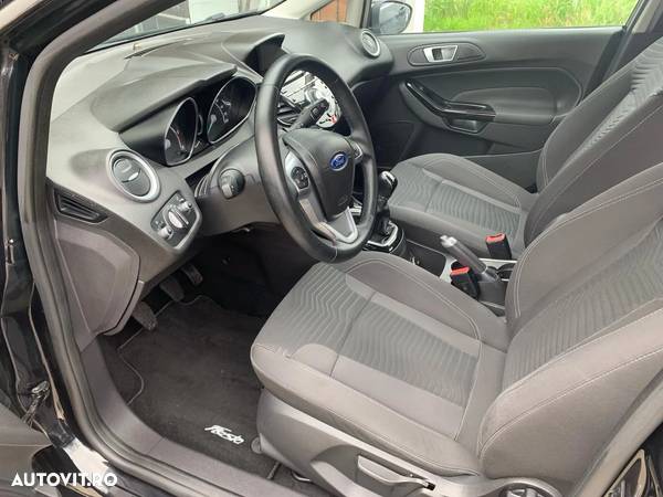 Ford Fiesta 1.6 TDCi Titanium - 8