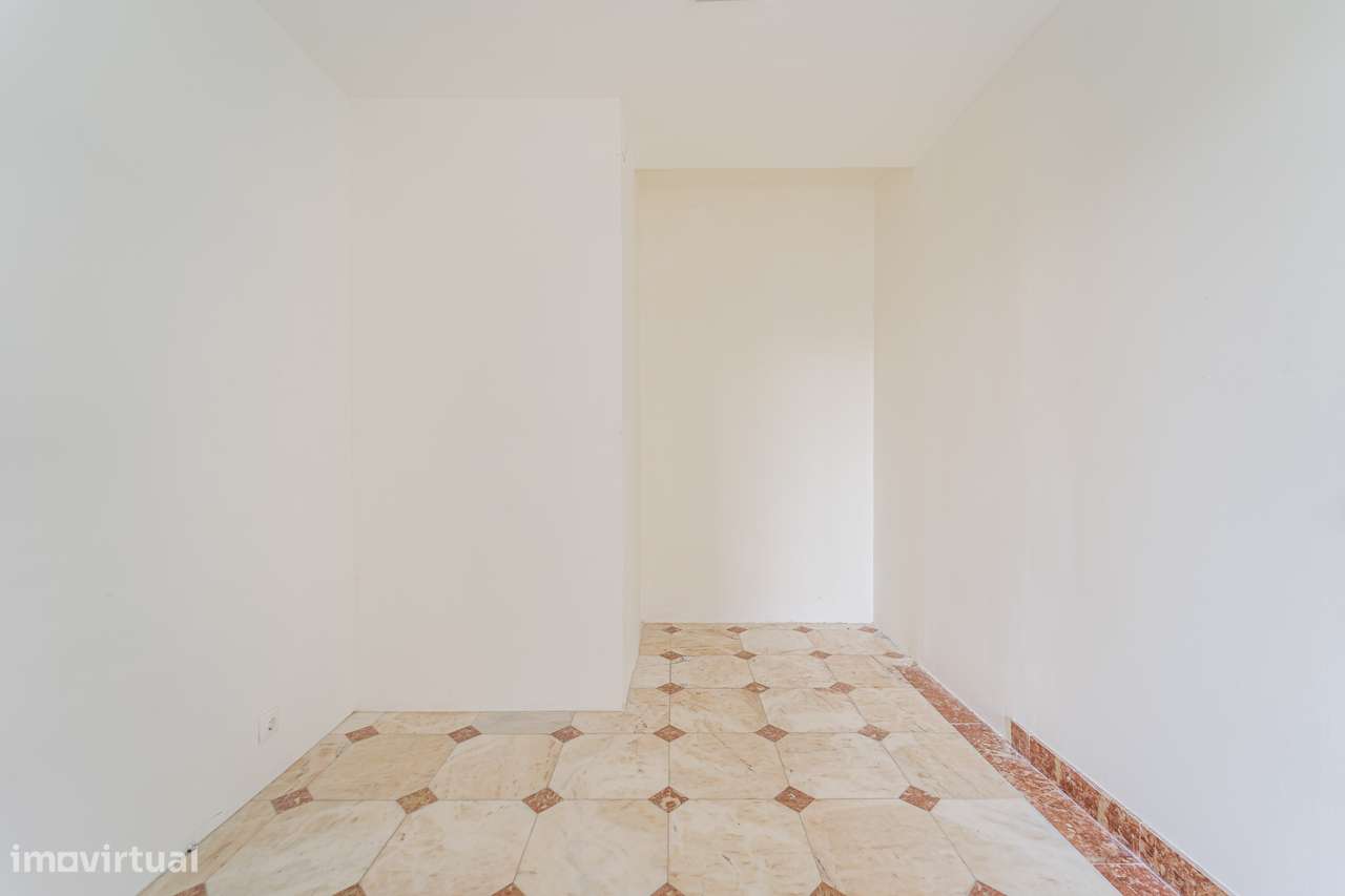 Apartamento T1 com Vista Mar – Arcadas do Estoril, Av. Aida-14