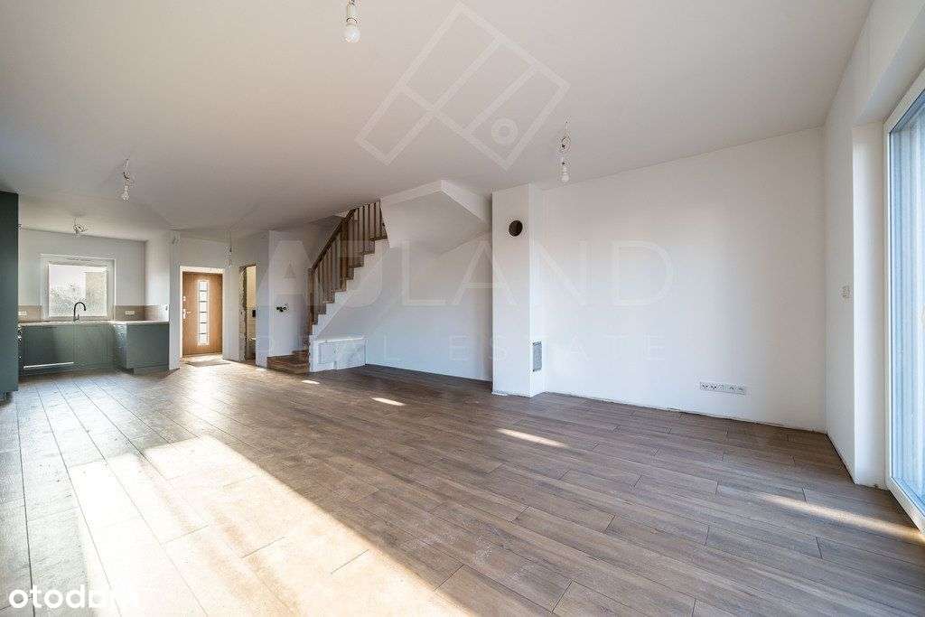 Dom z dużą działką, "pod klucz", blisko lasu!-5