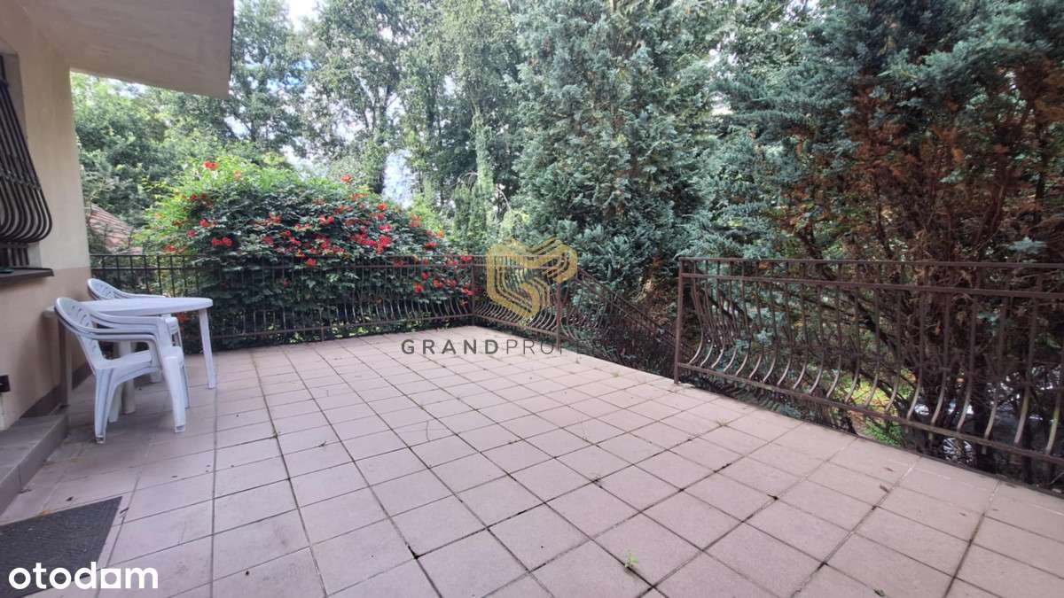 Cichy dom wśród zieleni, duży taras, dobry dojazd-5