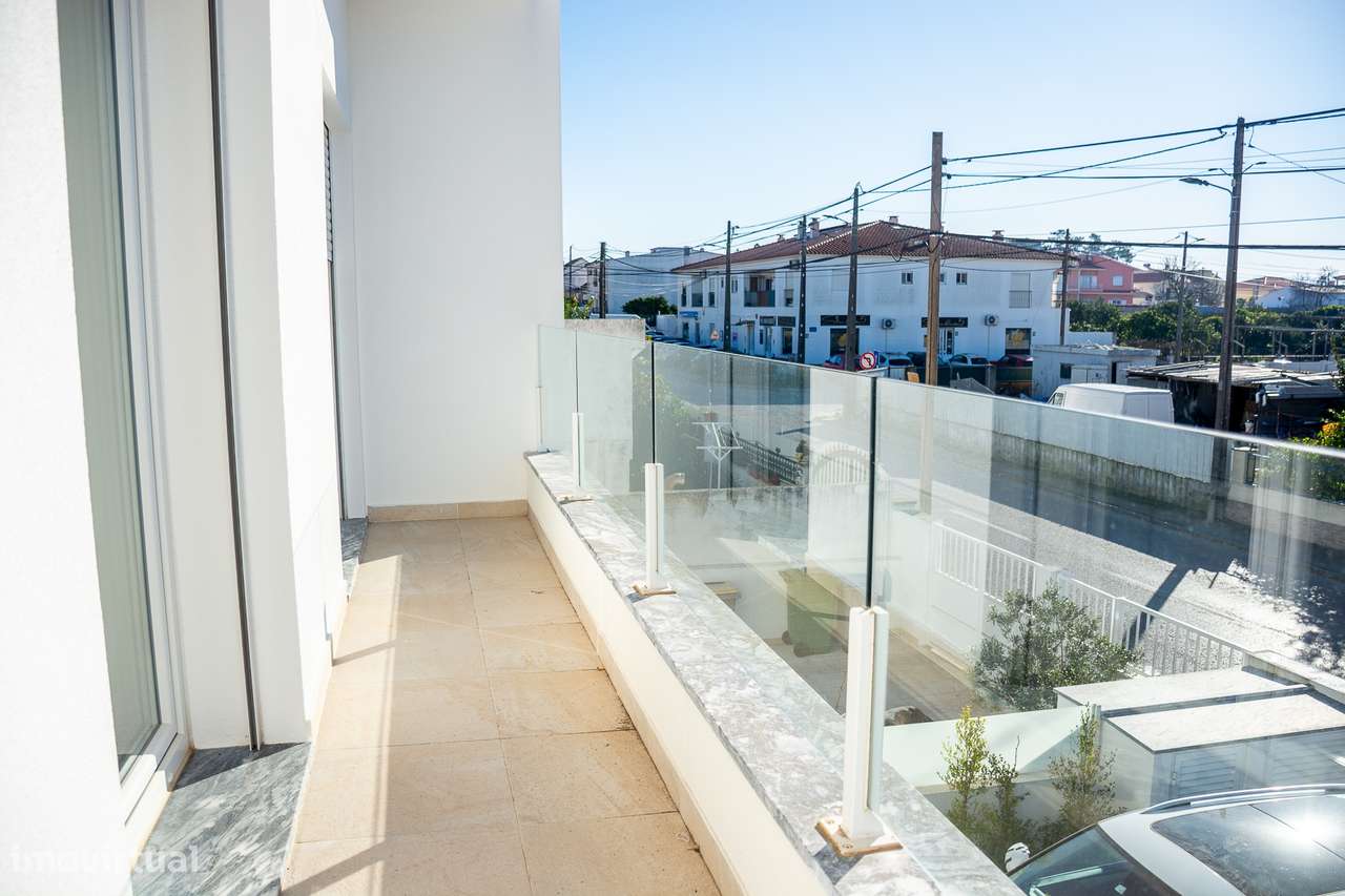 Moradia T4 Venda em Fernão Ferro,Seixal-34