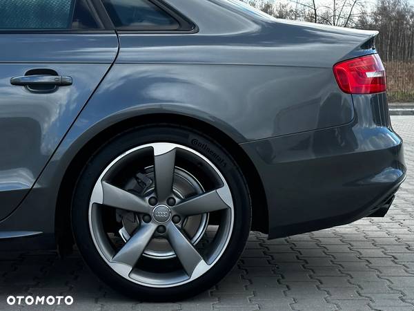 Audi A4 2.0 TFSI Flexible Fuel - 11